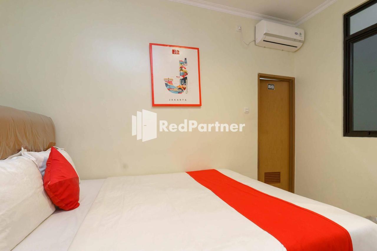 Jo Residence Syariah Redpartner Jakarta Eksteriør bilde