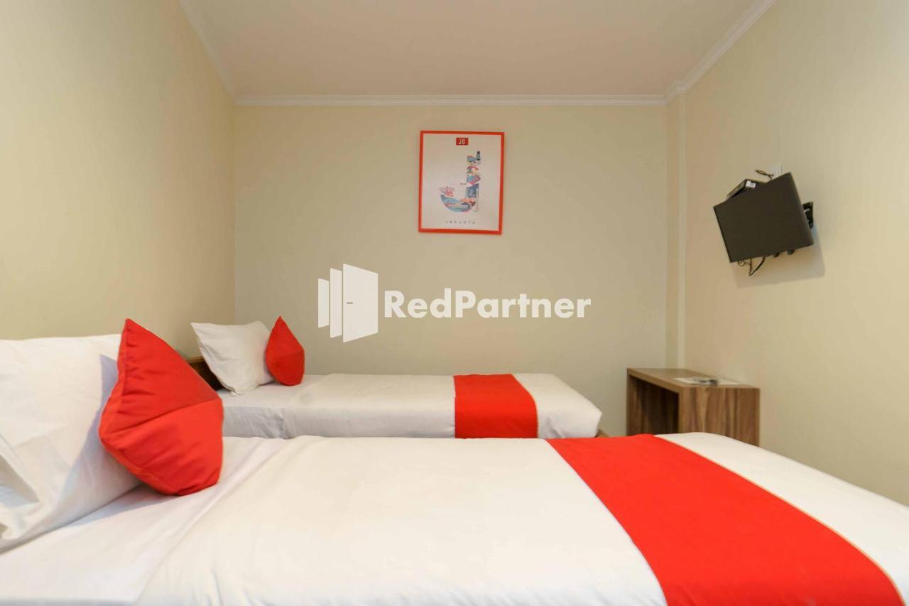 Jo Residence Syariah Redpartner Jakarta Eksteriør bilde
